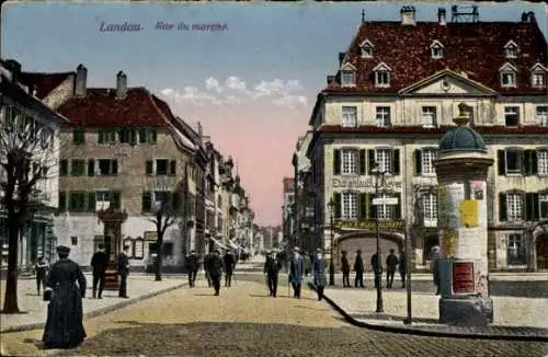 Ak Landau in der Pfalz, Marktstraße, Litfaßsäule, Passanten