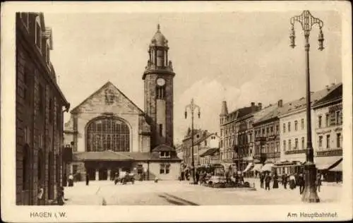 Ak Hagen in Westfalen, Am Hauptbahnhof, Turmuhr, Turm, Geschäft6e