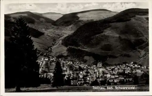 Ak Todtnau im badischen Schwarzwald, Blick zum Ort, Panorama