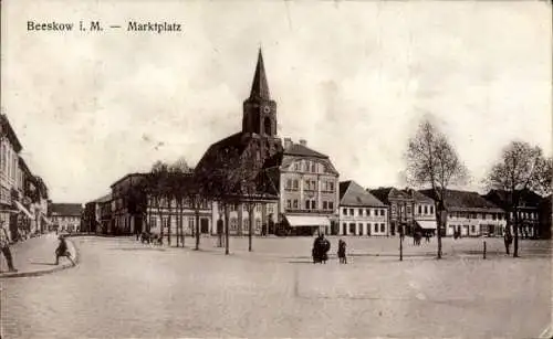 Ak Beeskow in der Mark, Marktplatz