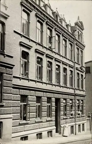 Foto Ak Magdeburg an der Elbe, Gebäude, Straße