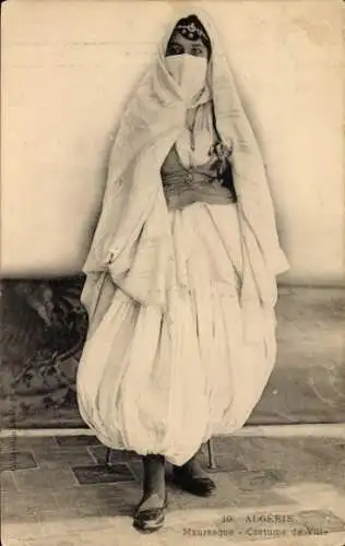 Ak Algerien, Mauresque, Costume de Ville, verschleierte Frau, Collection Idéale 