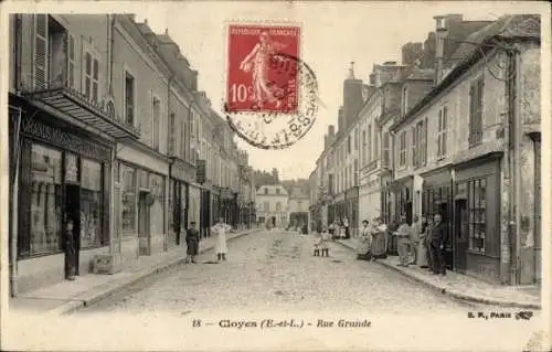 Ak Cloyes sur le Loir Eure et Loir, Rue Grande