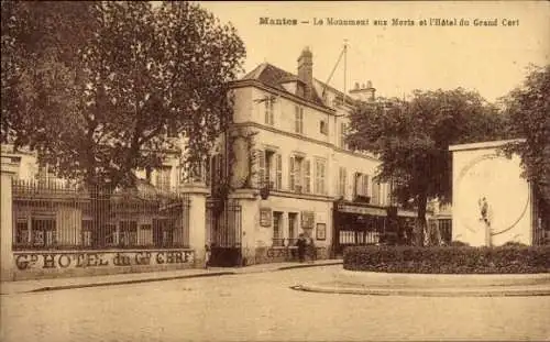 Ak Mantes-Yvelines, Kriegsdenkmal, Hotel du Grand Cerf