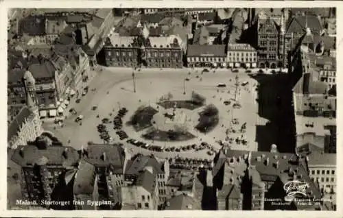 Ak Malmö Schweden, Fliegeraufnahme vom Marktplatz, Häuser