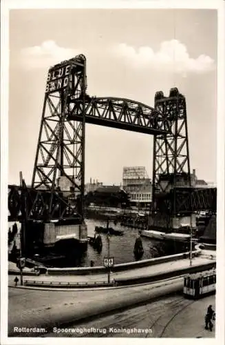 AK Rotterdam Südholland Niederlande, Eisenbahnhebebrücke Koningshaven