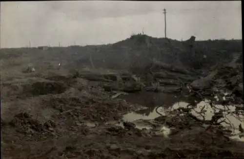 Foto Nach Offensive im März 1918, I. WK, Schlachtfeld