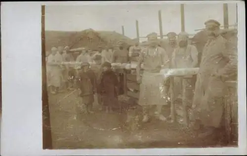 Foto Ak Kurland Lettland, Feldbäckerei, 1. WK