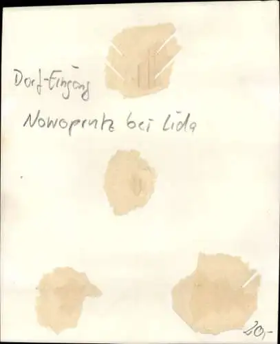 Foto Nowoprutz bei Lida Weißrussland, Dorf-Eingang, Winter