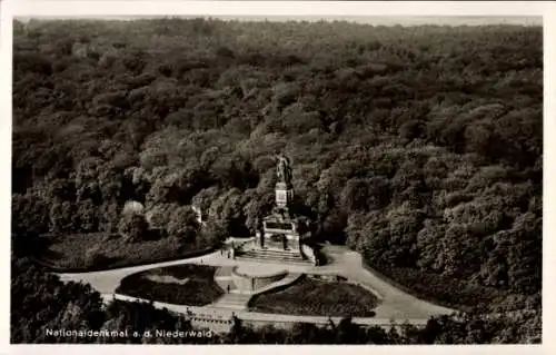 Ak Rüdesheim am Rhein, Niederwald Nationaldenkmal, Fliegeraufnahme