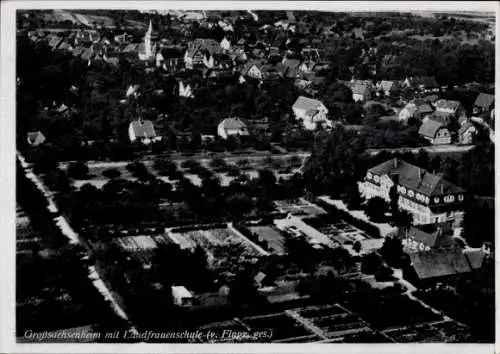 Ak Großsachsenheim Sachsenheim in Württemberg, Großsachsenheim mit Landfrauenschule, aufgenomm...