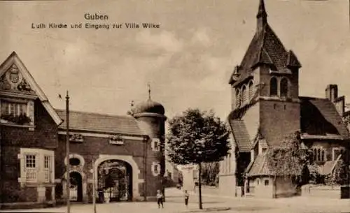 Ak Guben in der Niederlausitz, Luth. Kirche, Villa Wilke