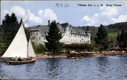 Ak Titisee Neustadt im Breisgau Hochschwarzwald, Hotel Titisee, Segelboot