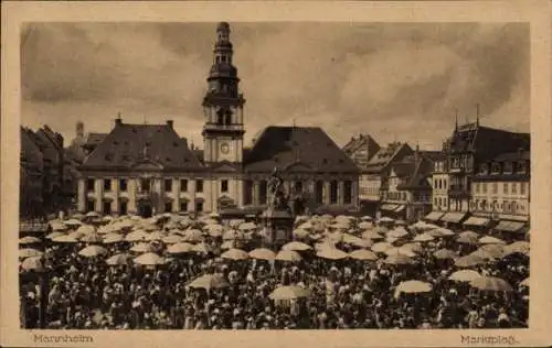 Ak Mannheim in Baden, Marktplatz am Markttag, Rathaus, Denkmal