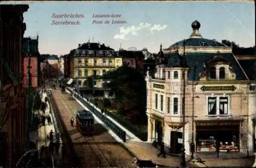 Ak Saarbrücken im Saarland, neue Brücke, Luisenbrücke, Straßenbahn, Straßenpartie