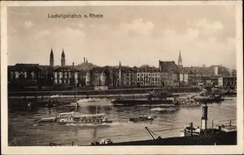 Ak Ludwigshafen am Rhein Rheinland Pfalz, Rheinpartie, Stadtbild, Salondampfer