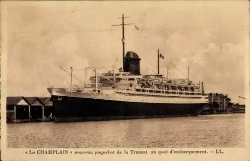 Ak Paquebot Le Champlain, Transat, Au quai d'embarquement, CGT French Line