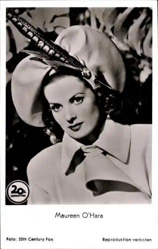 Ak Schauspielerin Maureen O'Hara, Portrait, Hut