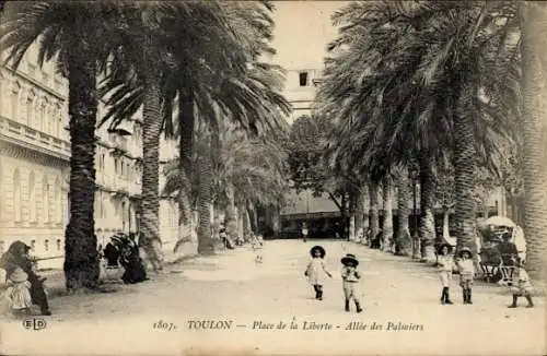 Ak Toulon Var, Place de la Liberte, Allee des Palmiers