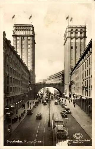 Ak Stockholm Schweden, Königstürme, Brücke, Straßenbahn