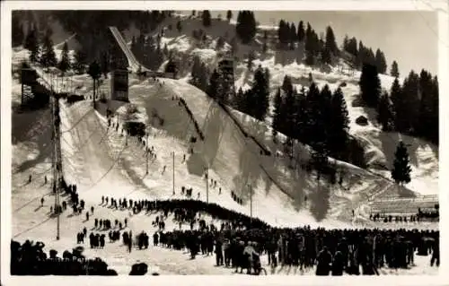 Ak Garmisch Partenkirchen in Oberbayern, Kleine und große Olympiaschanze