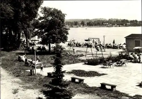 Ak Feldberg in Mecklenburg, FDGB-Heim Freundschaft, Liegewiese