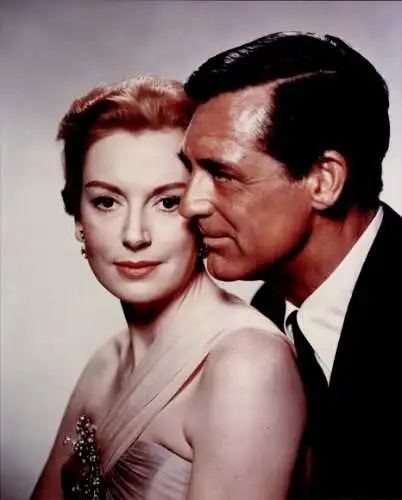 Ak Schauspielerin Deborah Kerr und Schauspieler Cary Grant, Portrait