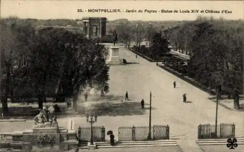 Ak Montpellier Hérault, Jardin du Peyrou, Statue von Ludwig XVI., Wasserschloss