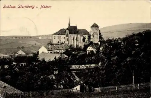 Ak Šternberk Mährisch Sternberg Region Olmütz, Blick zum Schloss