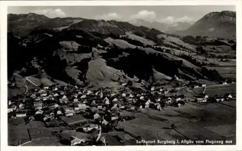 Ak Burgberg im Allgäu, Fliegeraufnahme