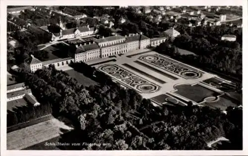 Ak Schleißheim in Oberbayern, Fliegeraufnahme, Schloss Schleißheim