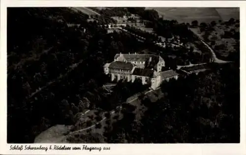 Ak Rödelsee in Mainfranken Bayern, Schloss Schwanberg, Fliegeraufnahme