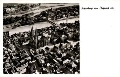 Ak Regensburg an der Donau Oberpfalz, Fliegeraufnahme