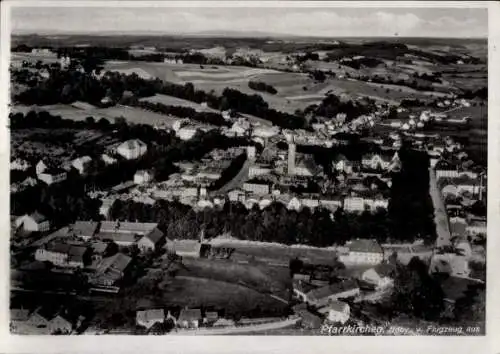 Ak Gartlberg Pfarrkirchen in Niederbayern, Wallfahrtskirche, Fliegeraufnahme