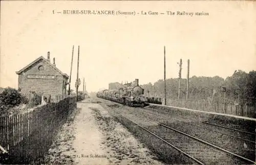 Ak Buire-sur-l'Ancre Somme, Bahnhof, Eisenbahn