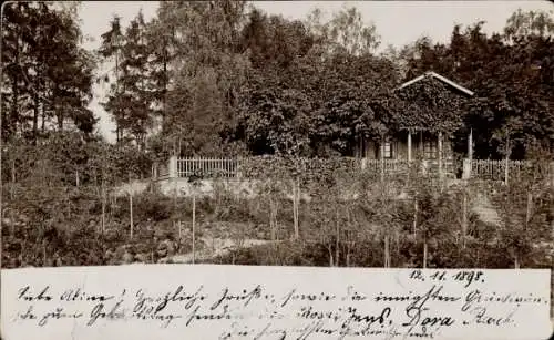 Foto Ak Schweinfurt in Unterfranken Bayern, Haus im Wald, Zaun