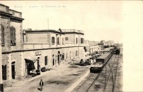 Ak Suez Ägypten, Partie am Bahnhof