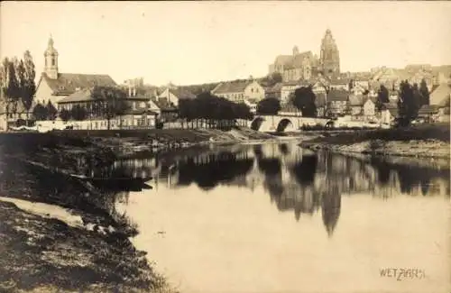 Ak Wetzlar an der Lahn, Blick über den Fluss zum Ort