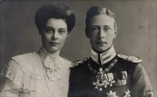 Ak Kronprinz Wilhelm von Preußen, Kronprinzessin Cecilie von Preußen, Liersch 1059 3