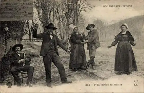 Ak La Bourreio d'Aubergno, Bourrée d'Auvergne, Präsentation der Damen