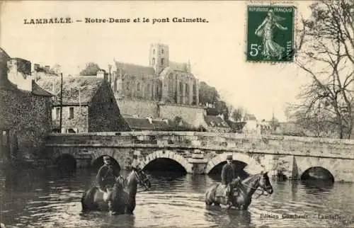 Ak Lamballe Côtes d’Armor, Notre-Dame, Pont Calmette, Reiter im Wasser