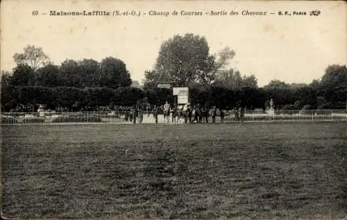 Ak Maisons Laffitte Yvelines, Rennbahn, Pferdeausflug