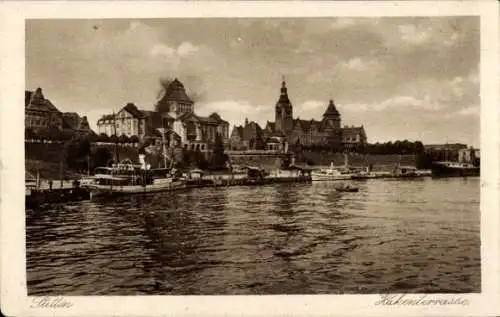 Ak Szczecin Stettin Pommern, Hakenterrasse, Fluss, Schiffe