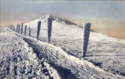 Ak Dobruška Riesengebirge, Kammweg im Winter an der Veilchenkoppe