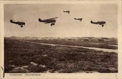 Ak Soesterberg Utrecht Niederlande, Flugplatz