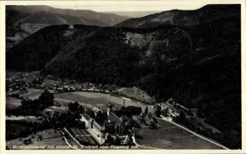 Ak Untermünstertal Münstertal im Schwarzwald, Kloster Sankt Trudpert, Fliegeraufnahme