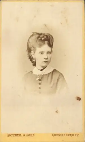 CdV Kaliningrad Königsberg Ostpreußen, Porträt einer jungen Frau