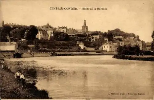 Ak Château Gontier in Mayenne, Ufer von Mayenne