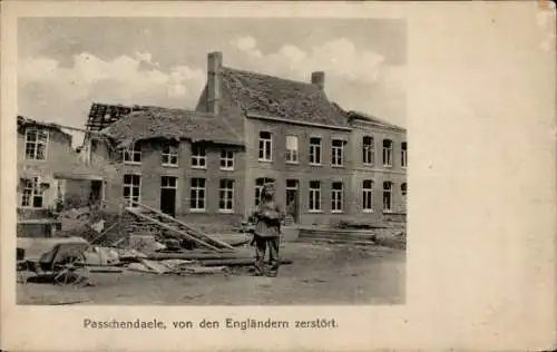 Ak Paschendaele Passendale Westflandern, von den Engländern zerstörtes Haus, Krieg