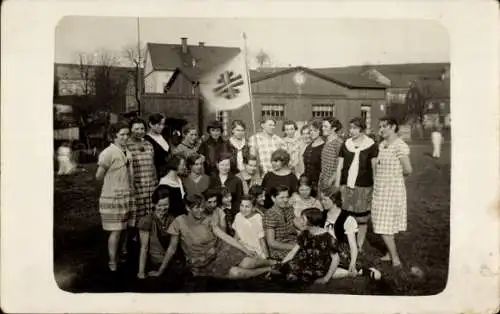 Foto Ak Niederplanitz Planitz Zwickau in Sachsen, Frauengruppe, Turnerbund